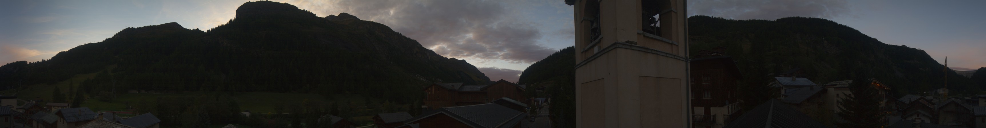 Tignes Brévières snow cam captured at 24 September 2026 at 7:43 pm GMT+2