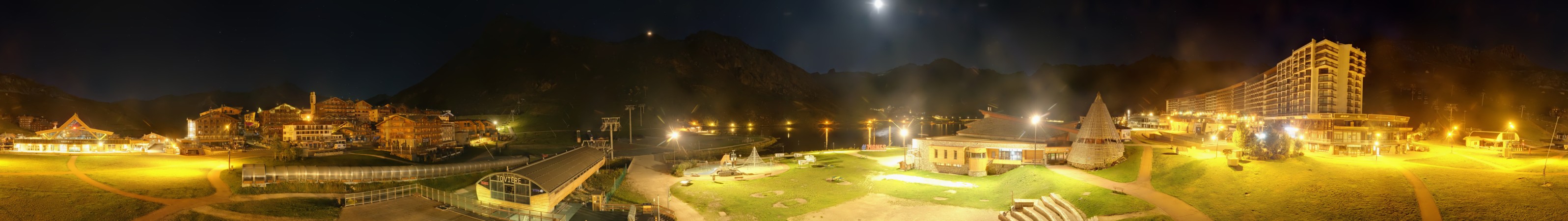 Tignes Lac snow cam captured at 22 September 2026 at 11:52 pm GMT+2