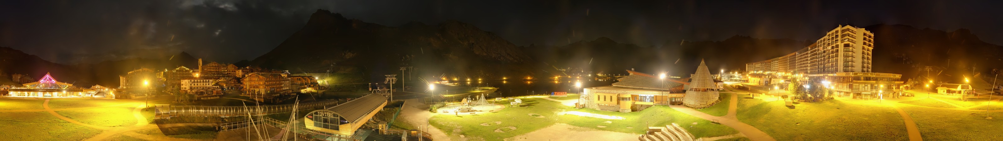 Tignes Lac snow cam captured at 30 September 2026 at 11:36 pm GMT+2