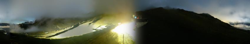 Tignes Snowpark snow cam captured at 10 September 2026 at 11:53 pm GMT+2