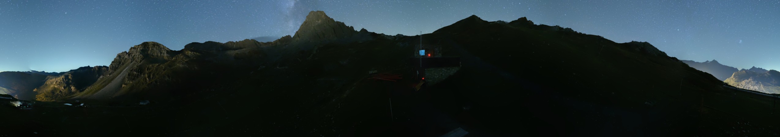 Tignes Snowpark snow cam captured at 13 September 2026 at 11:57 pm GMT+2