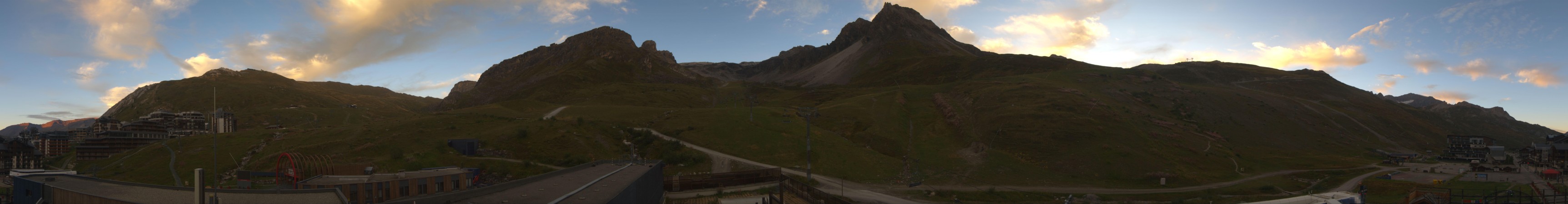 Tignes Val Claret snow cam captured at 13 September 2026 at 7:54 pm GMT+2