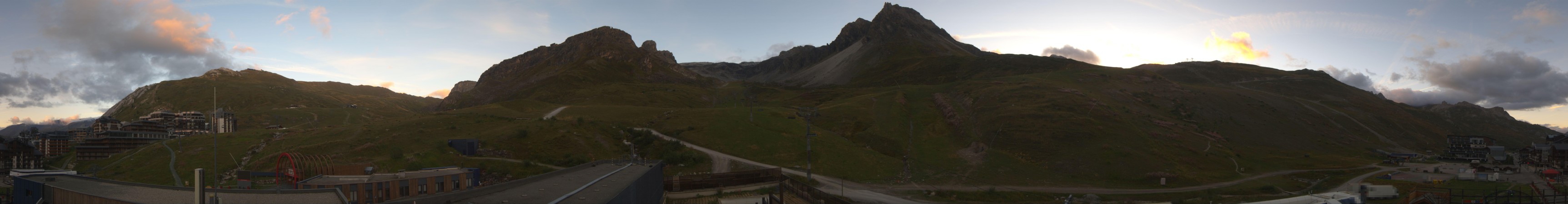 Tignes Val Claret snow cam captured at 14 September 2026 at 7:59 pm GMT+2
