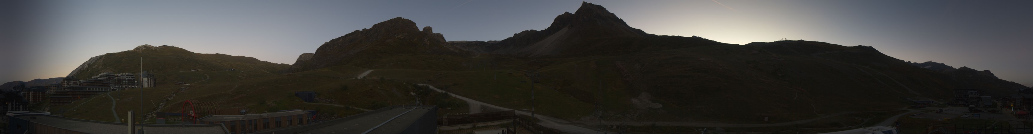 Tignes Val Claret snow cam captured at 23 September 2026 at 7:51 pm GMT+2