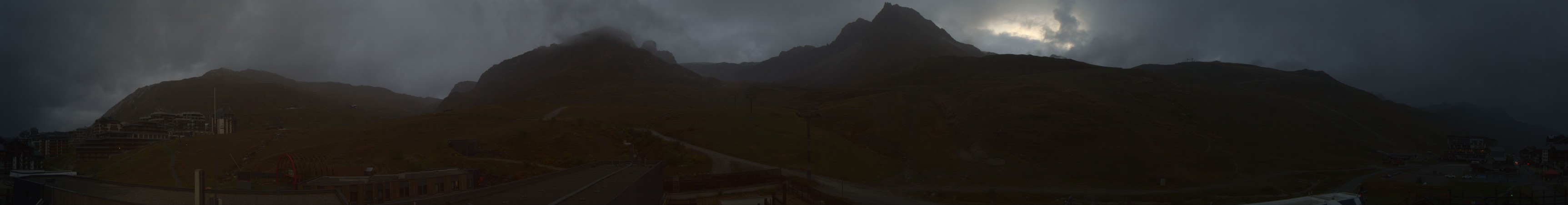 Tignes Val Claret snow cam captured at 2 October 2026 at 7:20 pm GMT+2
