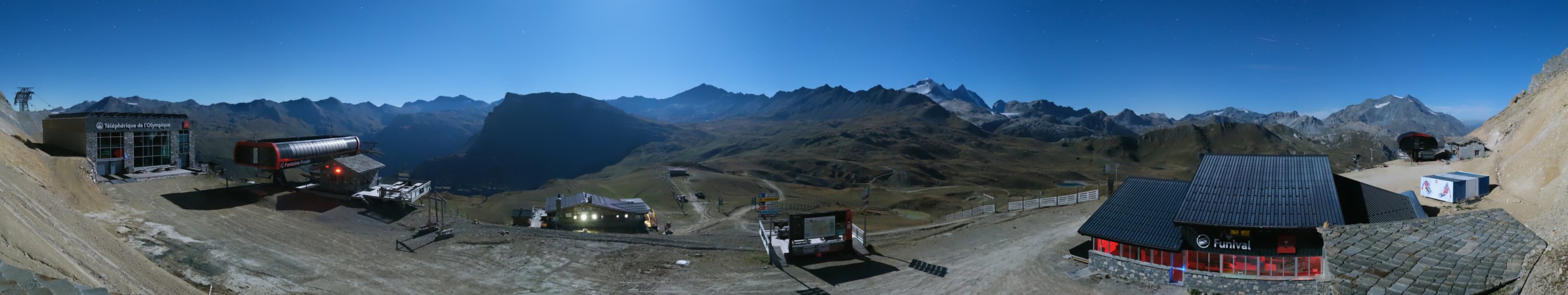 Val d'Isère Bellevarde snow cam captured at 23 September 2026 at 11:51 pm GMT+2