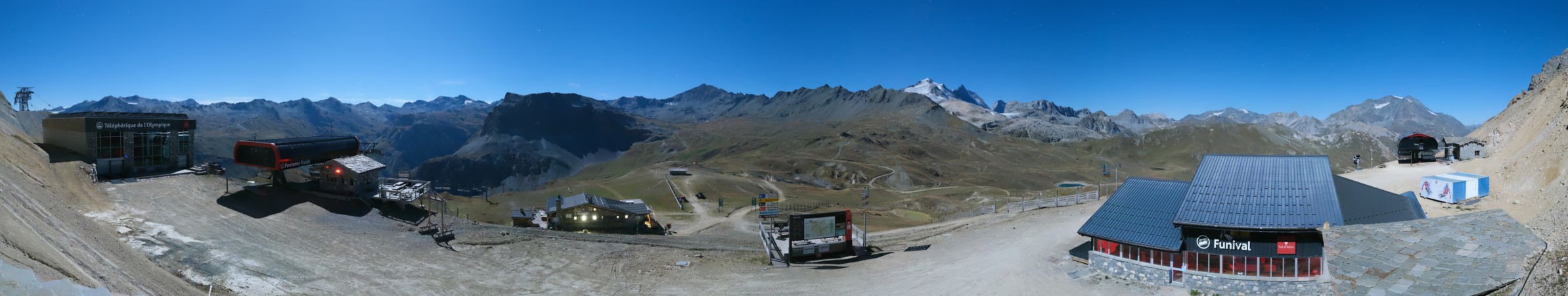 Val d'Isère Bellevarde snow cam captured at 26 September 2026 at 11:50 pm GMT+2