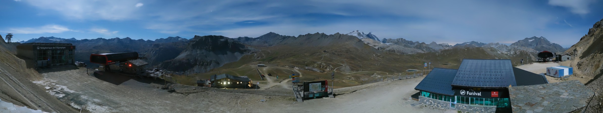 Val d'Isère Bellevarde snow cam captured at 28 September 2026 at 11:52 pm GMT+2