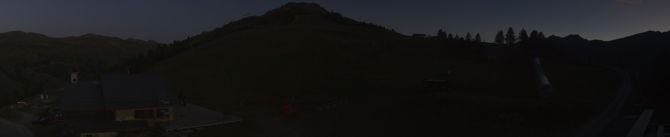 Valloire Valloire - Sétaz - Thymel - 1900m snow cam captured at 13 September 2026 at 8:18 pm GMT+2