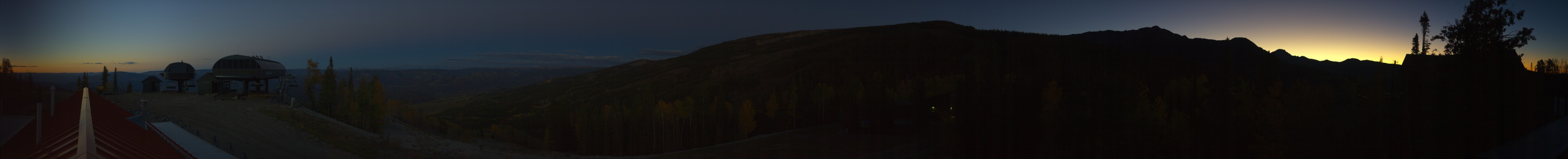 Aspen Snowmass Sams Knob snow cam captured at 1 October 2026 at 7:33 pm GMT-6