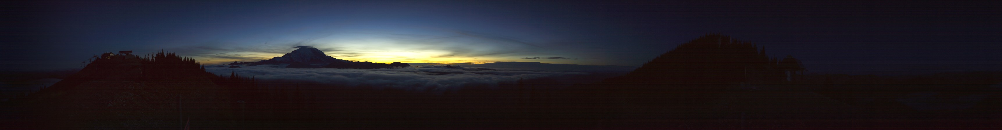 Crystal Mountain Resort Crystal Mountain Summit snow cam captured at 30 September 2026 at 8:30 pm GMT-6