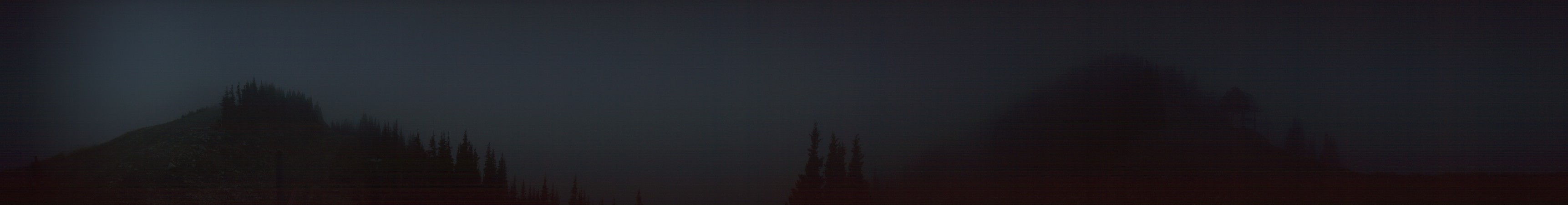Crystal Mountain Resort Crystal Mountain Summit snow cam captured at 2 October 2026 at 8:15 pm GMT-6