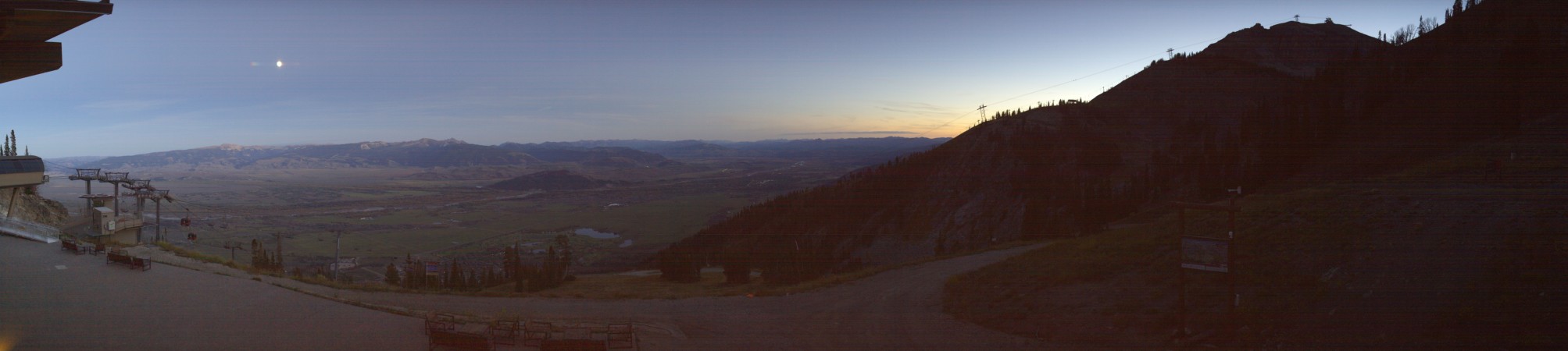 Jackson Hole Rendezvous Lodge snow cam captured at 24 September 2026 at 7:53 pm GMT-6