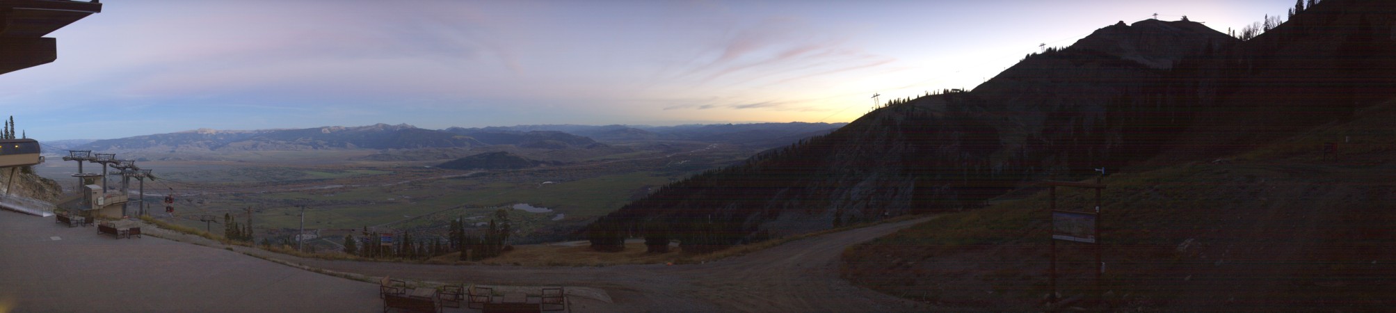 Jackson Hole Rendezvous Lodge snow cam captured at 29 September 2026 at 7:31 pm GMT-6