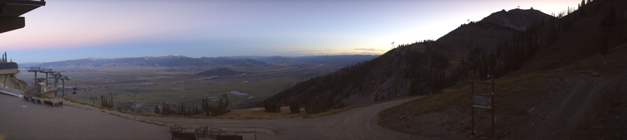 Jackson Hole Rendezvous Lodge snow cam captured at 3 October 2026 at 7:32 pm GMT-6