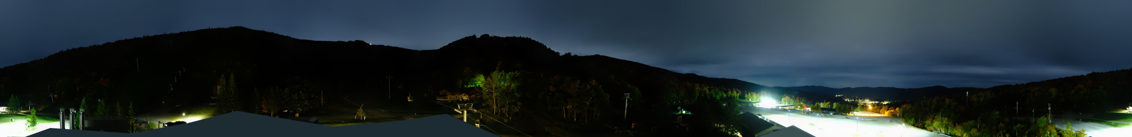 Killington K-1 Lodge (360) snow cam captured at 26 September 2026 at 11:45 pm GMT-4