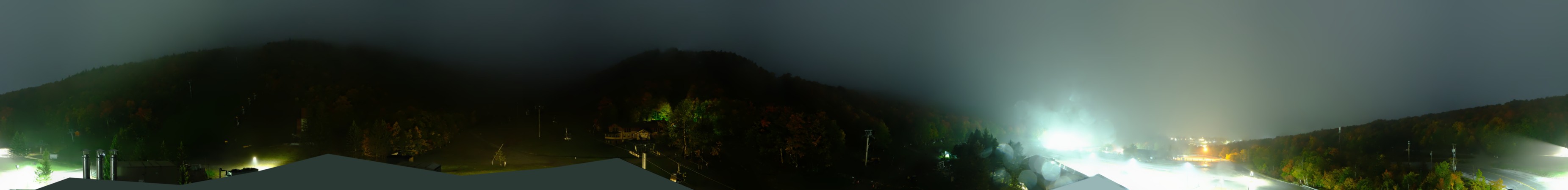 Killington K-1 Lodge (360) snow cam captured at 28 September 2026 at 11:56 pm GMT-4