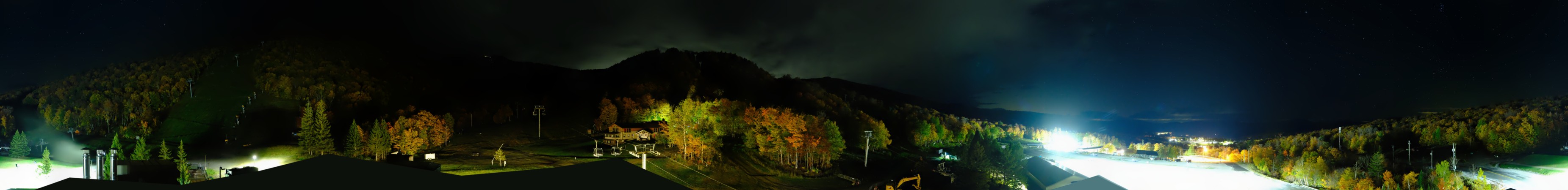 Killington K-1 Lodge (360) snow cam captured at 5 October 2026 at 10:41 pm GMT-4