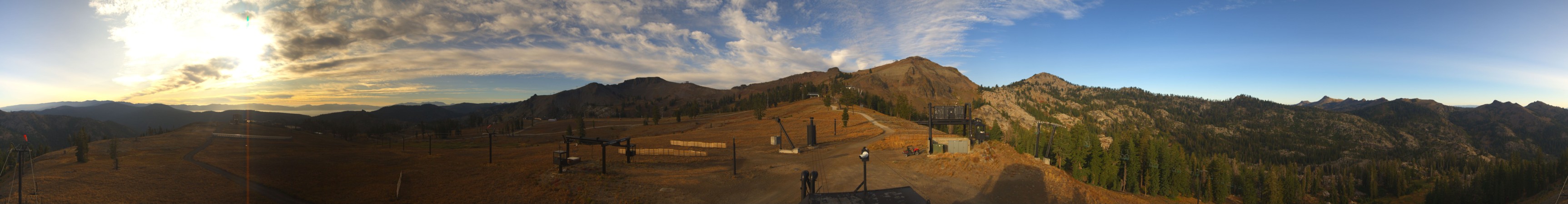 Palisades Tahoe Silverado snow cam captured at 15 September 2026 at 9:01 am GMT-6