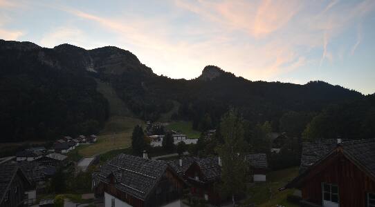 Altaussee Hagan Lodge snow cam captured at 27 September 2026 at 7:10 pm GMT+2