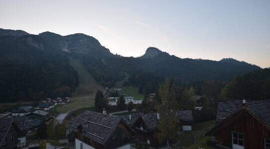 Altaussee Hagan Lodge snow cam captured at 3 October 2026 at 6:51 pm GMT+2