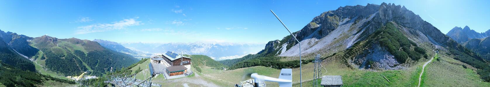 Axamer Lizum Birgitzköpfl snow cam captured at 25 September 2026 at 11:57 pm GMT+2