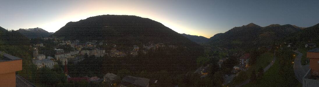 Bad Gastein Hotel Schillerhof snow cam captured at 27 September 2026 at 8:06 pm GMT+2