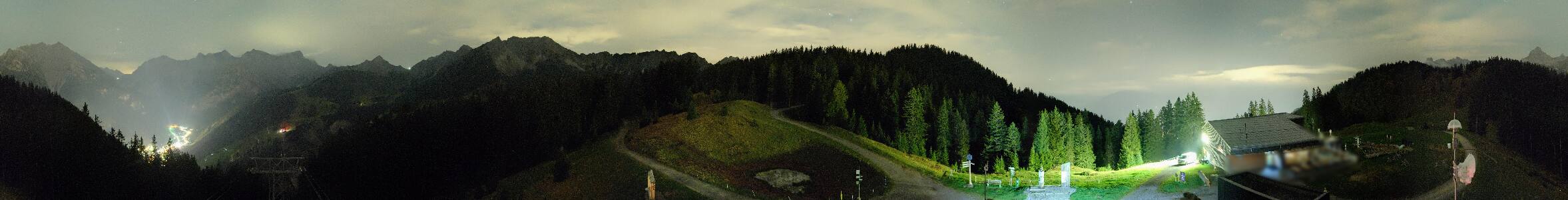 Brandnertal Panoramabahn Burtschasattel snow cam captured at 4 October 2026 at 11:27 pm GMT+2