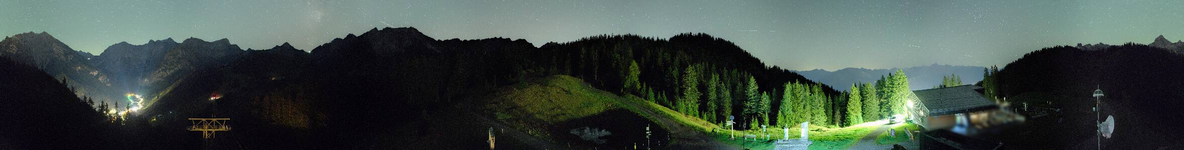 Brandnertal Panoramabahn Burtschasattel snow cam captured at 5 October 2026 at 11:36 pm GMT+2