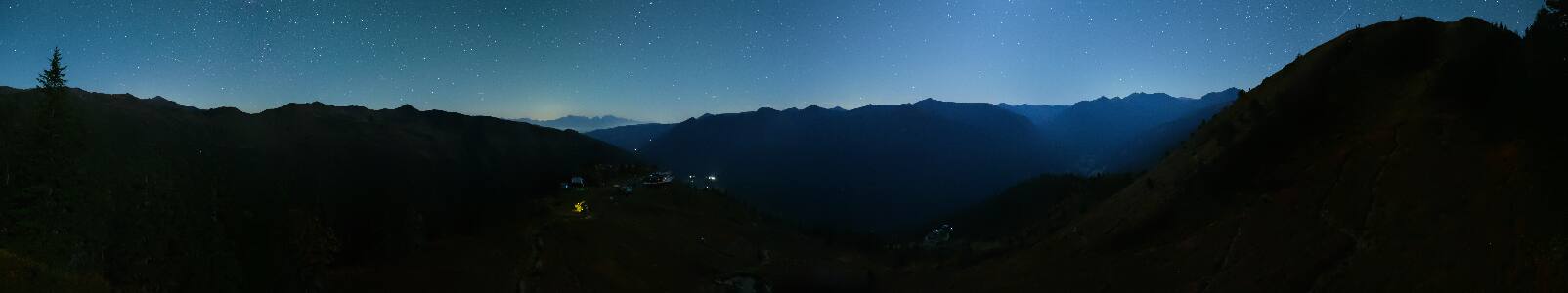 Donnersbachwald Riesneralm snow cam captured at 6 October 2026 at 4:42 am GMT+2