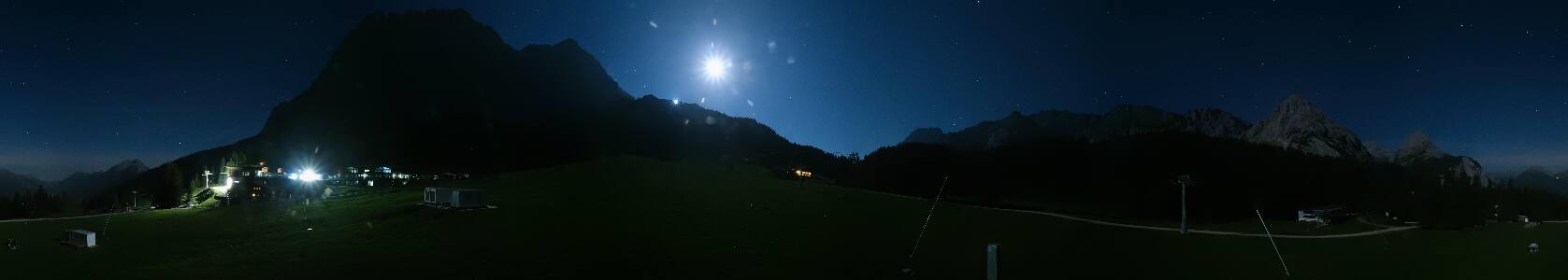 Ehrwald Almbahn snow cam captured at 30 September 2026 at 11:40 pm GMT+2