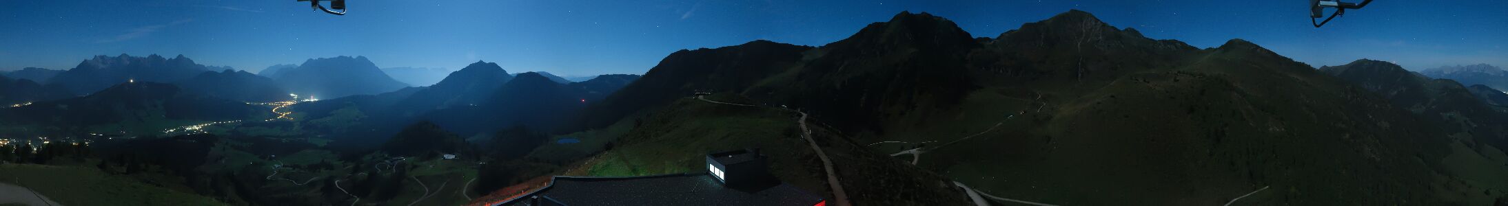 Fieberbrunn Lärchfilzkogel snow cam captured at 29 September 2026 at 11:51 pm GMT+2