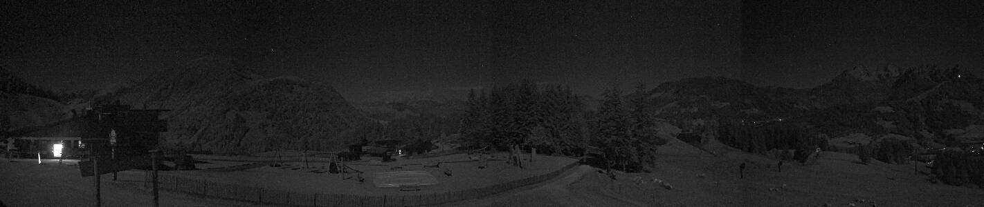 Fieberbrunn Streuböden Bergstation snow cam captured at 27 September 2026 at 11:58 pm GMT+2