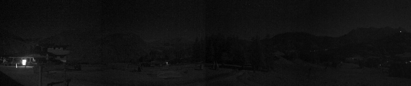 Fieberbrunn Streuböden Bergstation snow cam captured at 30 September 2026 at 11:32 pm GMT+2