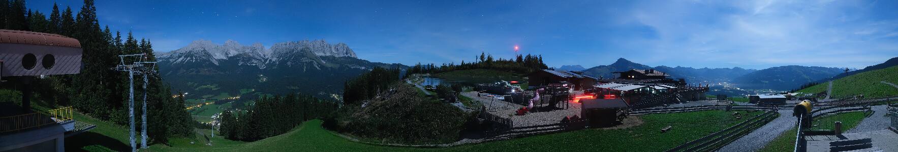 Going Astberg snow cam captured at 26 September 2026 at 11:52 pm GMT+2