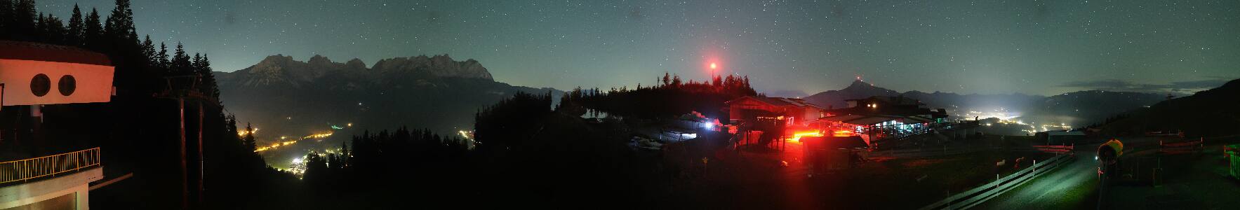 Going Astberg snow cam captured at 5 October 2026 at 11:50 pm GMT+2