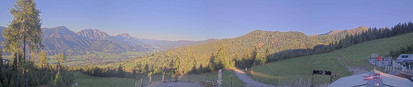 Hauser Kaibling Höfi 1 Talstation snow cam captured at 15 September 2026 at 6:15 pm GMT+2