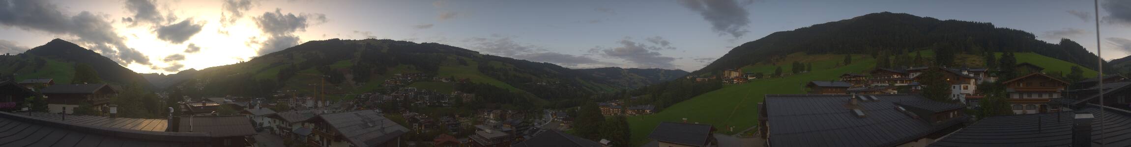 Hinterglemm Hotel Talblick snow cam captured at 12 September 2026 at 7:43 pm GMT+2