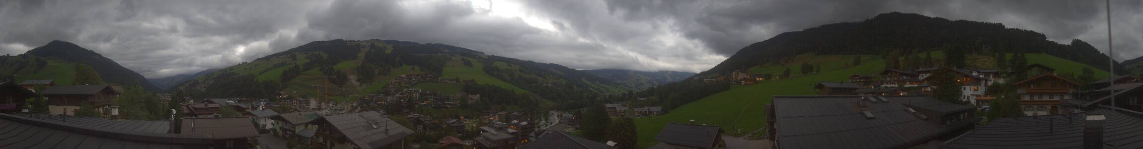 Hinterglemm Hotel Talblick snow cam captured at 16 September 2026 at 7:13 pm GMT+2