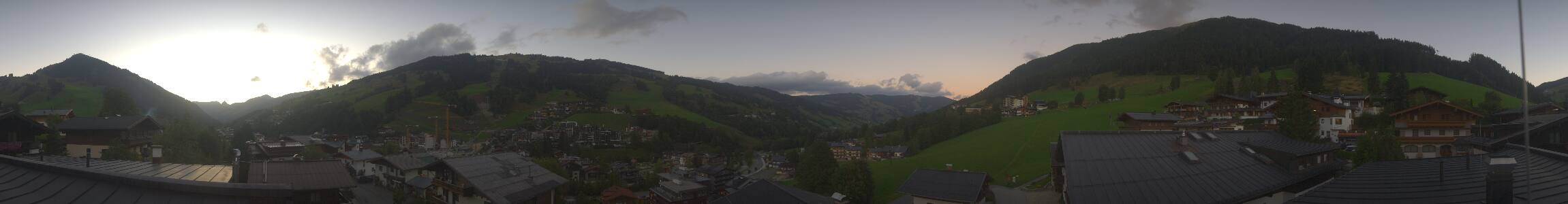 Hinterglemm Hotel Talblick snow cam captured at 22 September 2026 at 7:20 pm GMT+2