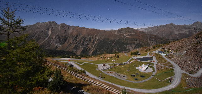 Ischgl Erlebnispark Vider Truja, 2.300m snow cam captured at 28 September 2026 at 11:56 pm GMT+2