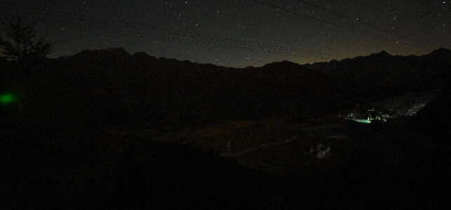 Ischgl Erlebnispark Vider Truja, 2.300m snow cam captured at 6 October 2026 at 4:41 am GMT+2