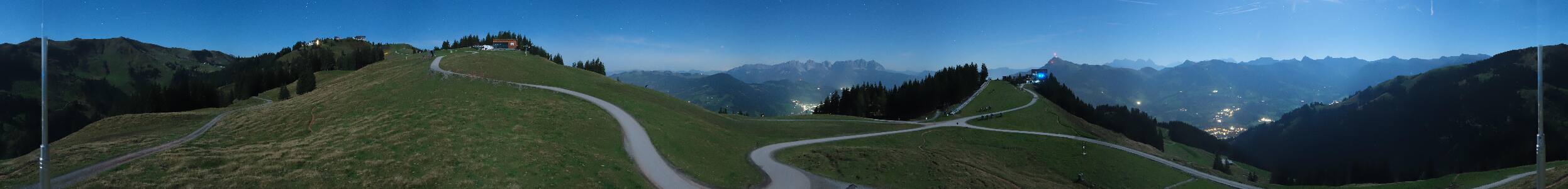 Kitzbühel Hahnenkamm snow cam captured at 29 September 2026 at 11:35 pm GMT+2