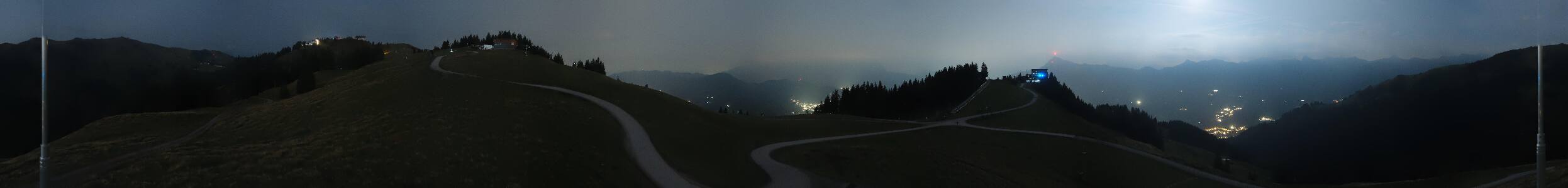 Kitzbühel Hahnenkamm snow cam captured at 1 October 2026 at 11:42 pm GMT+2