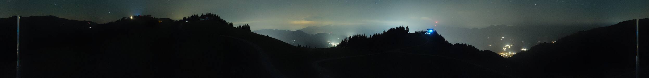 Kitzbühel Hahnenkamm snow cam captured at 4 October 2026 at 11:59 pm GMT+2