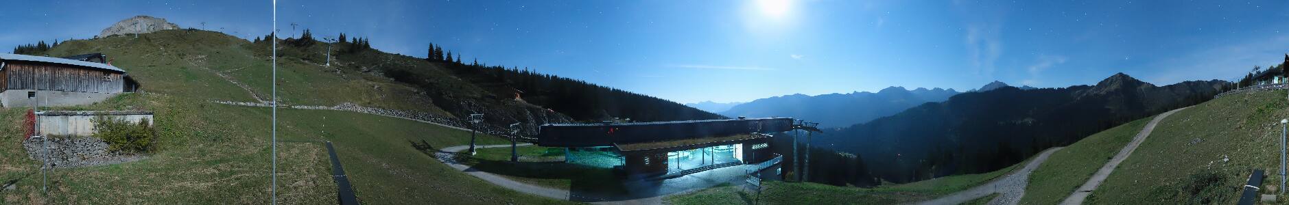 Kleinwalsertal Ifenbahn snow cam captured at 30 September 2026 at 11:46 pm GMT+2