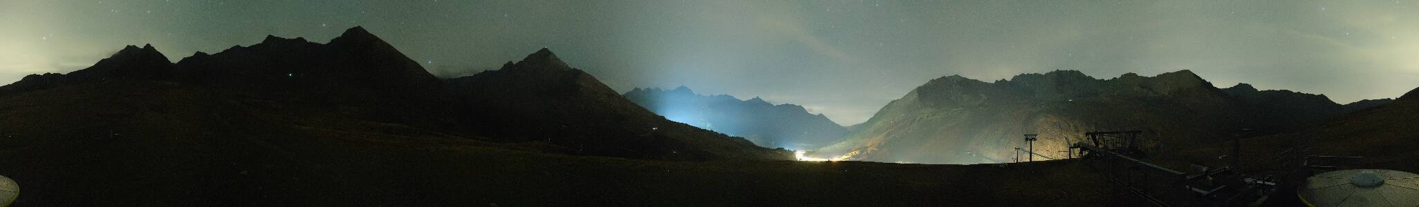 Kühtai Wiesbergbahn snow cam captured at 4 October 2026 at 11:53 pm GMT+2