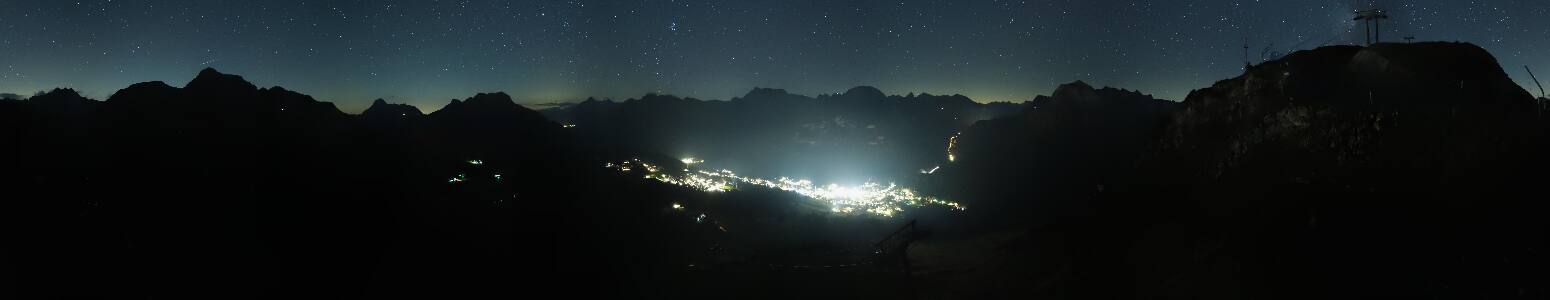 Lech am Arlberg Kriegerhornbahn snow cam captured at 11 September 2026 at 11:54 pm GMT+2