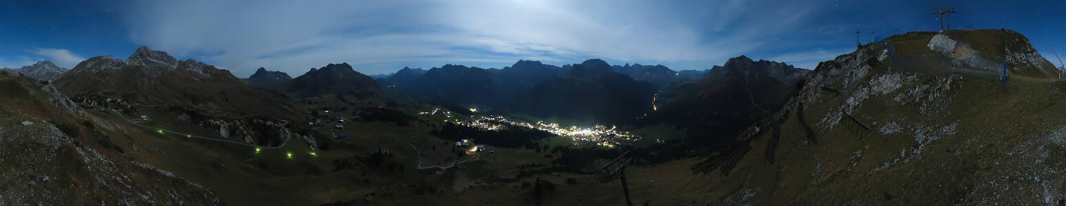 Lech am Arlberg Kriegerhornbahn snow cam captured at 29 September 2026 at 11:41 pm GMT+2