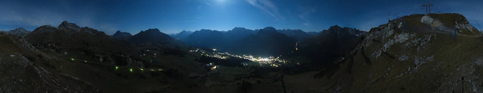 Lech am Arlberg Kriegerhornbahn snow cam captured at 30 September 2026 at 11:43 pm GMT+2